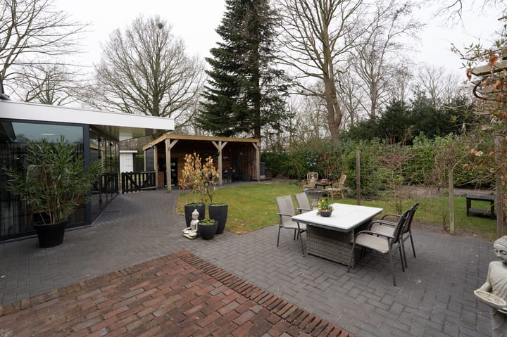 Foto 41 van Tilburglaan 2