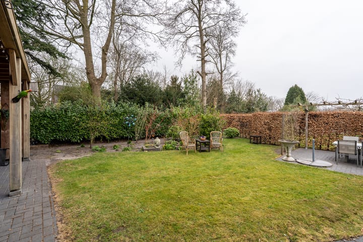 Foto 42 van Tilburglaan 2