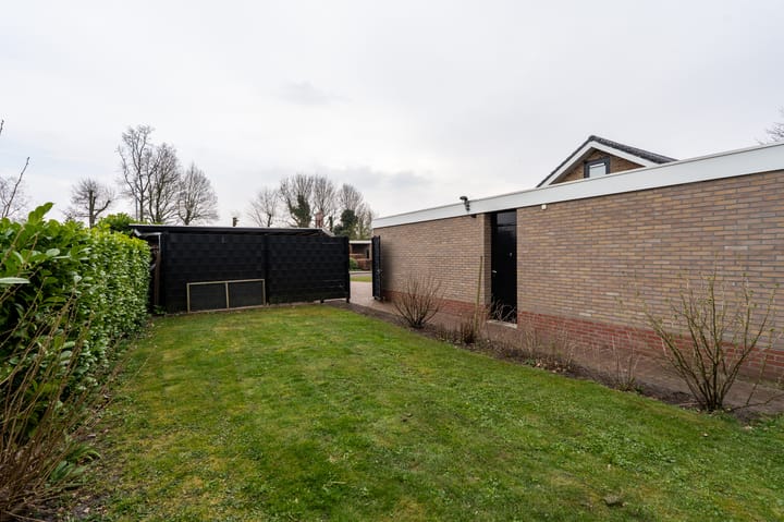 Foto 48 van Tilburglaan 2