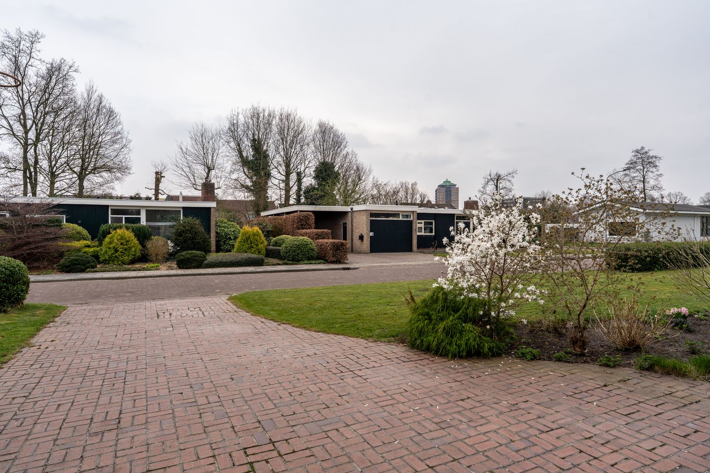 Foto 50 van Tilburglaan 2