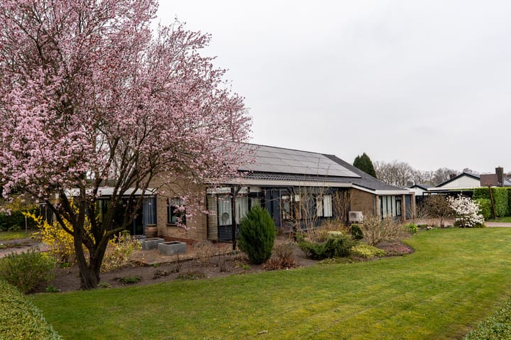 Foto 51 van Tilburglaan 2