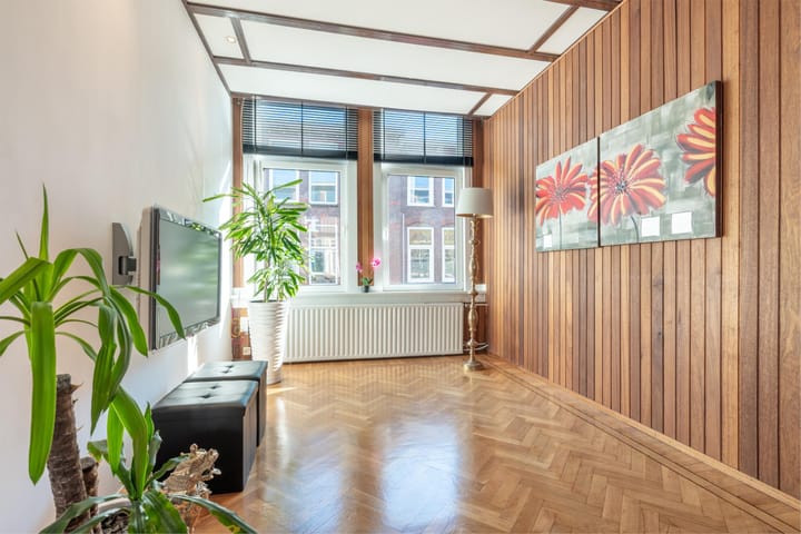 Foto 5 van Govert Bidloostraat 44