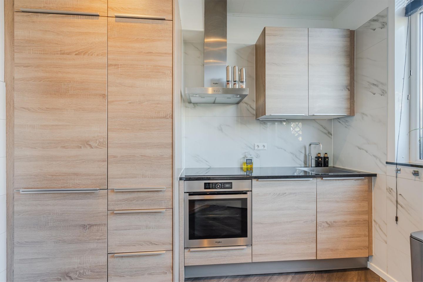 Photo 10 of Govert Bidloostraat 44