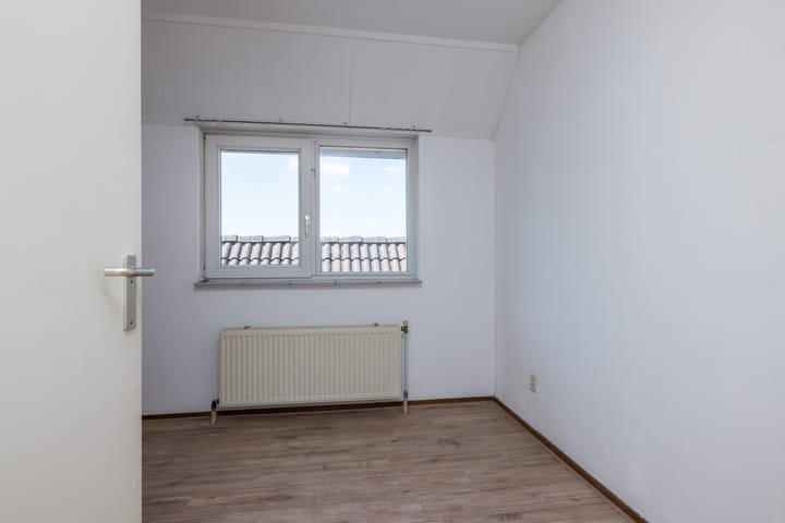 Foto 19 van Lakenweversplein 32-D