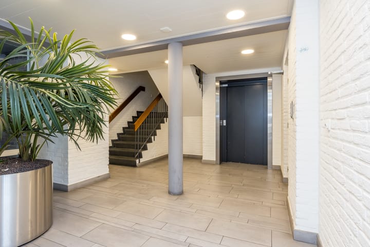 Foto 26 van Lakenweversplein 32-D