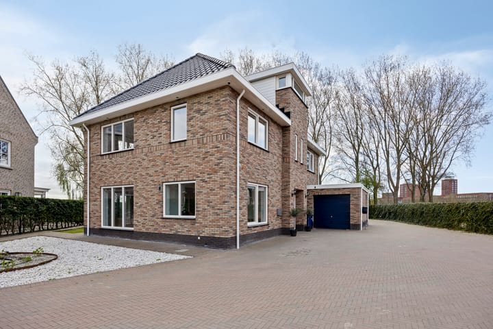 Photo 2 of Lauwers 46