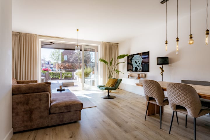 Foto 2 van Vliegend Hert 30