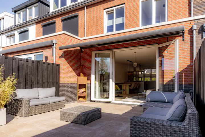 Foto 27 van Vliegend Hert 30