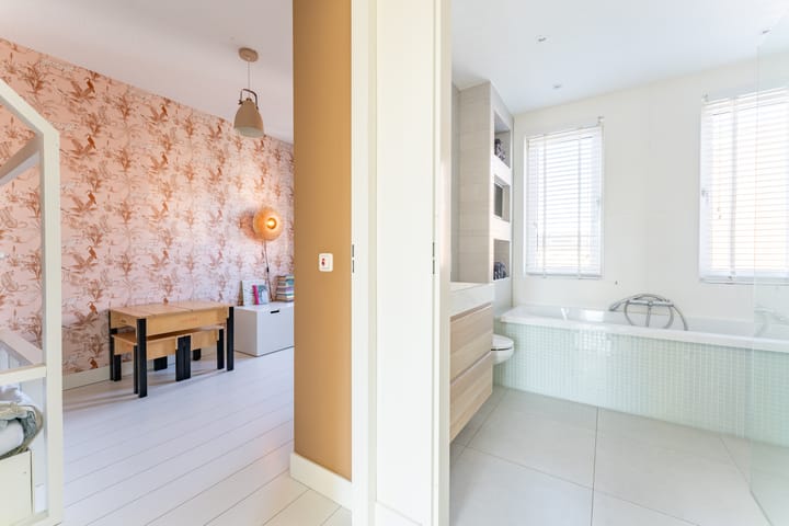 Foto 47 van Vliegend Hert 30