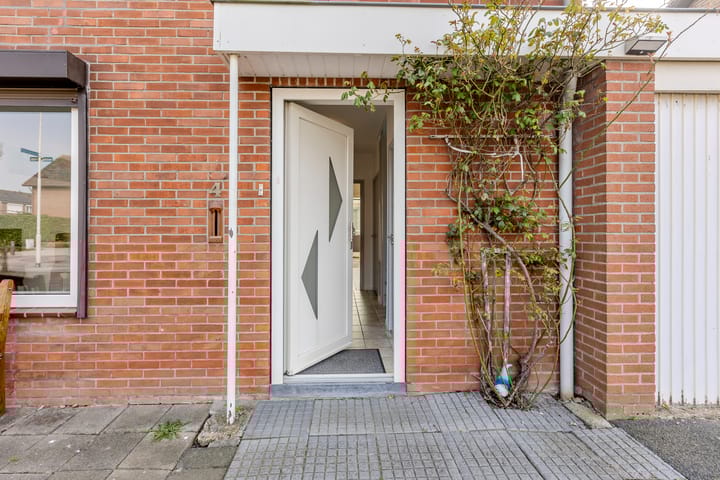 Foto 5 van Kastanjestraat 4