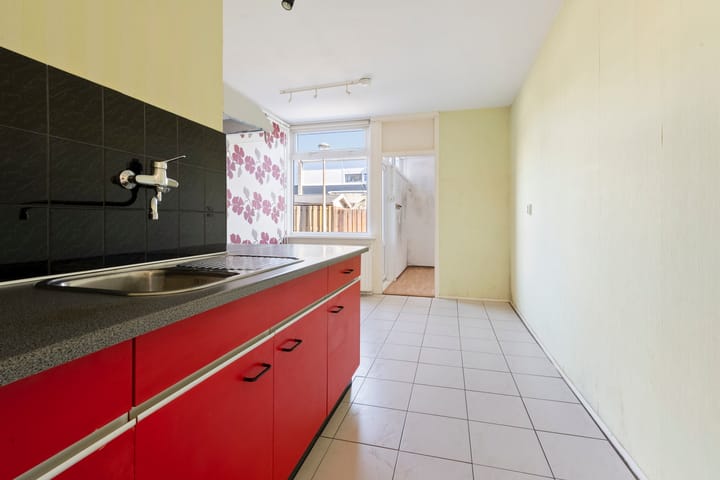 Photo 16 of Weldam 46