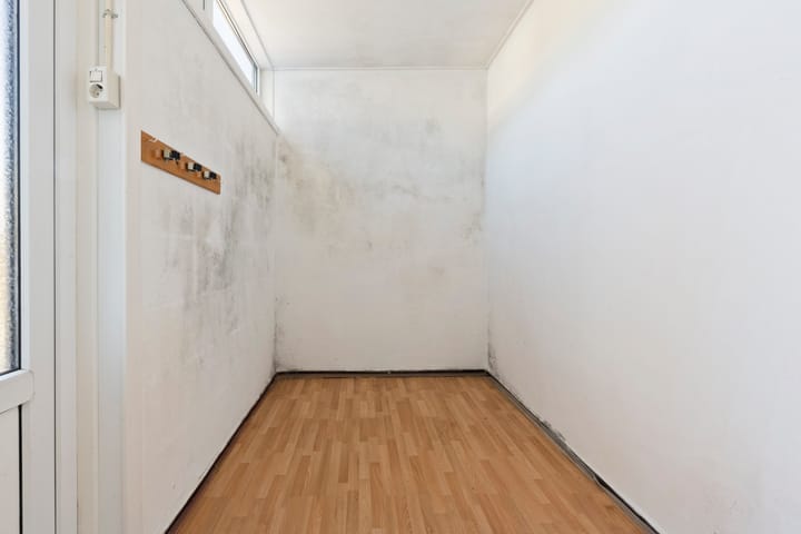 Photo 18 of Weldam 46