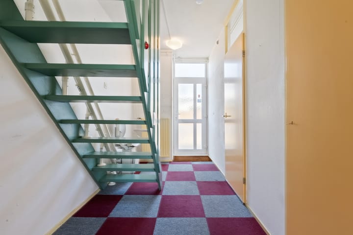 Photo 22 of Weldam 46