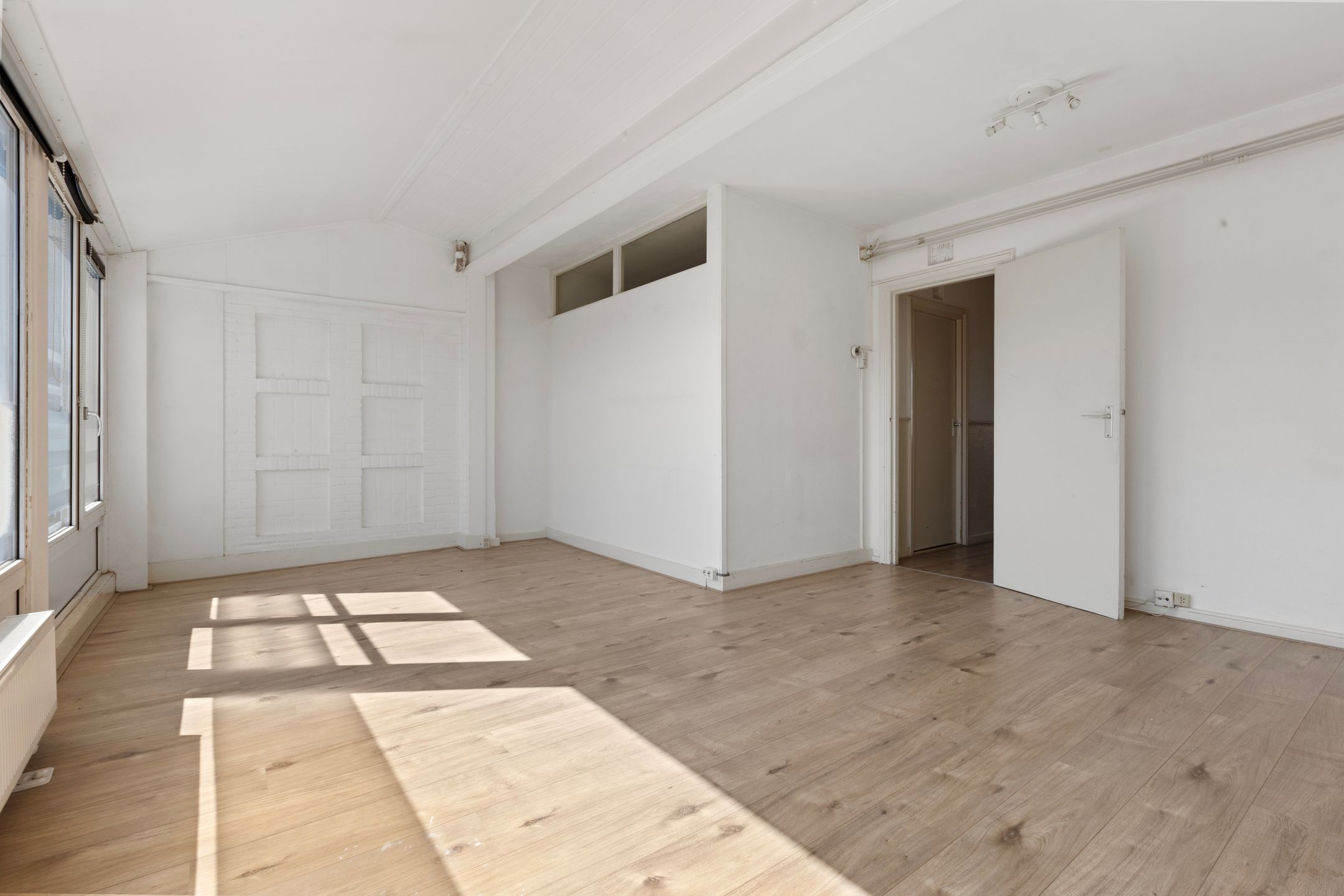 Photo 6 of Steenstraat 93-3