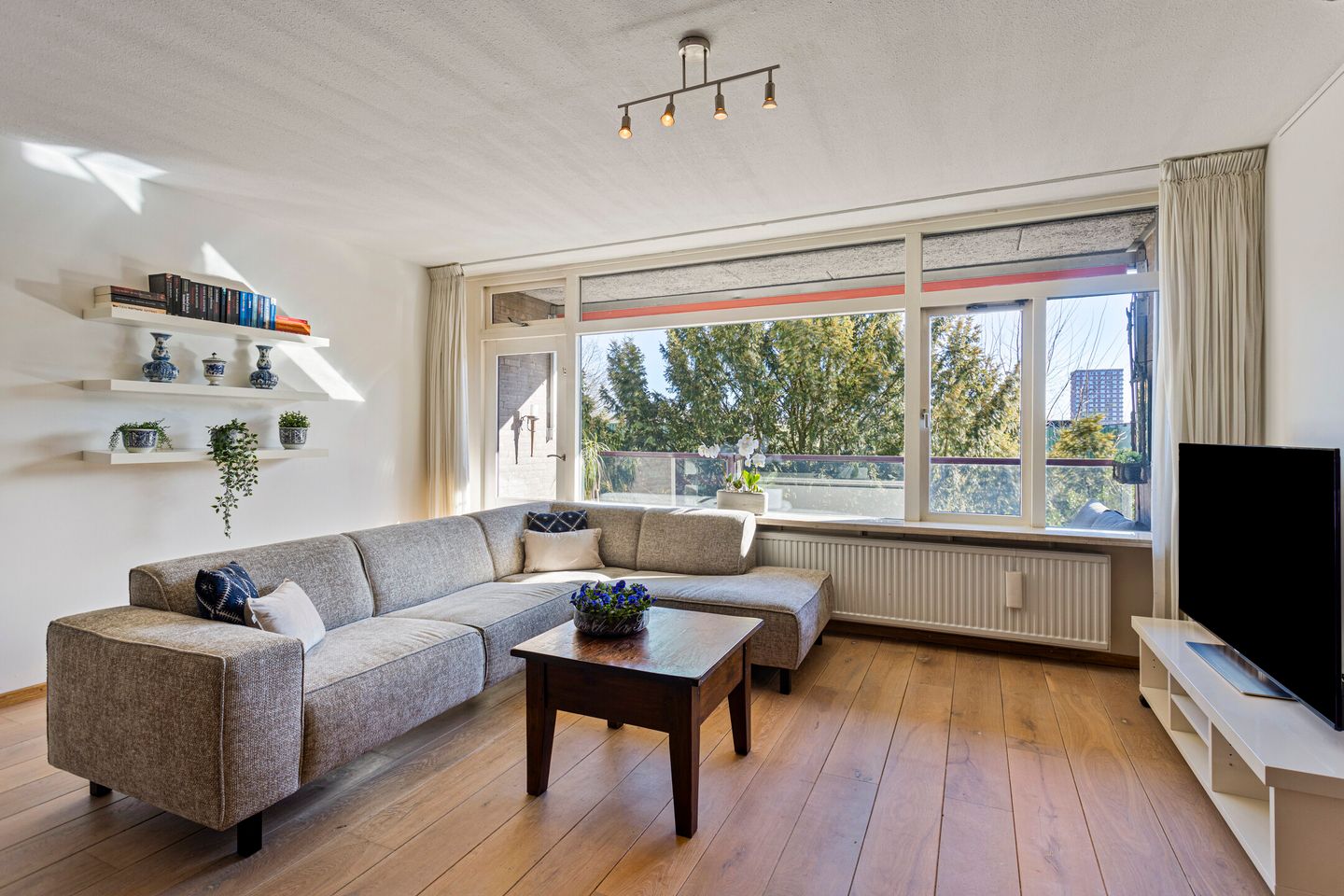 Foto 25 van Kastelenplein 13