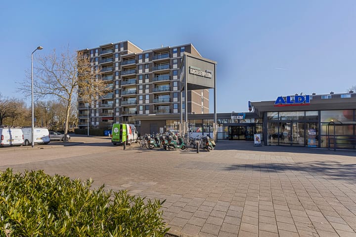 Foto 35 van Kastelenplein 13