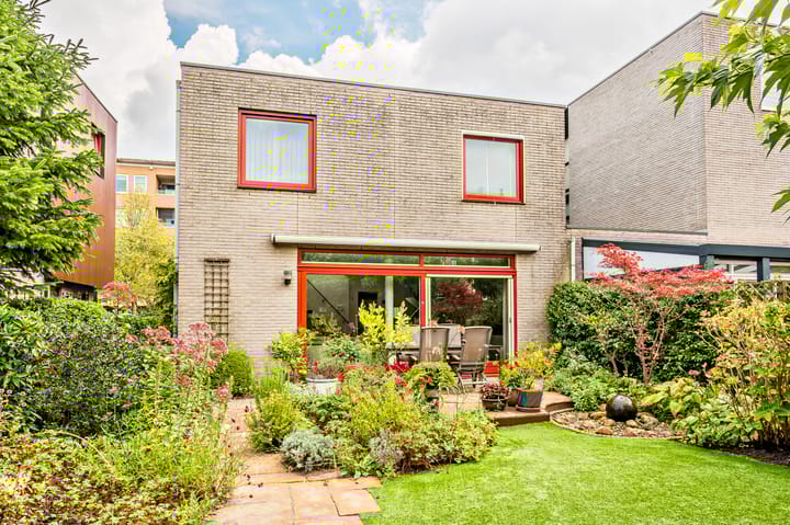 Foto 44 van Jac. P. Thijsselaan 74