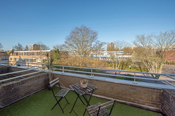 Foto 26 van Mecklenburgstraat 15