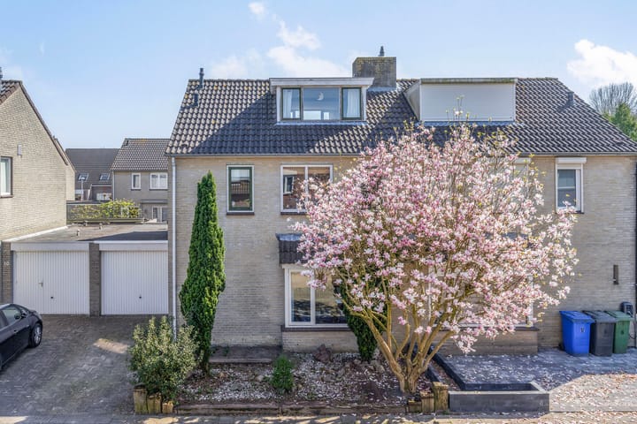 Foto 3 van Klampberg 8