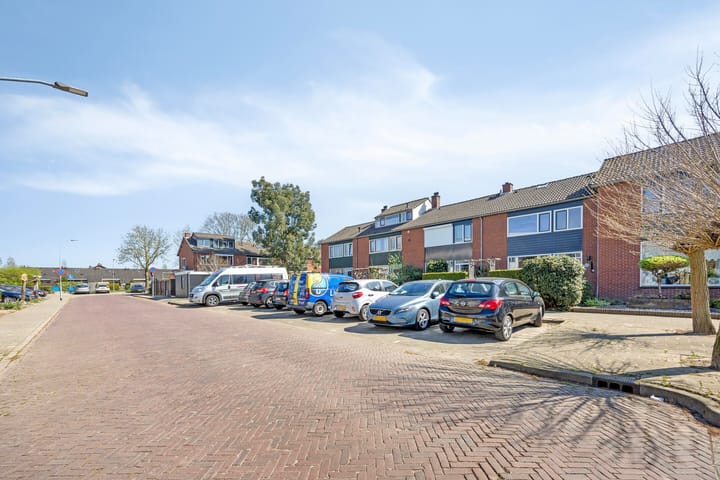 Van der Hoevensstraat 23