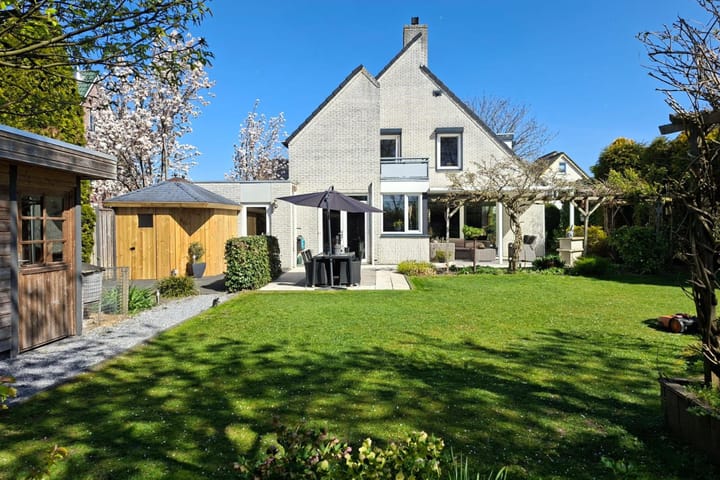 Foto 45 van Koraal 35