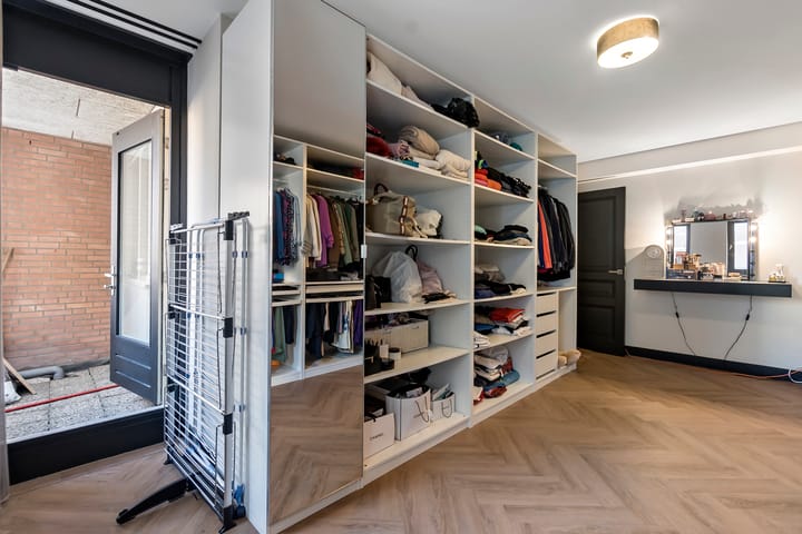 Foto 46 van Gevers Deynootplein 161