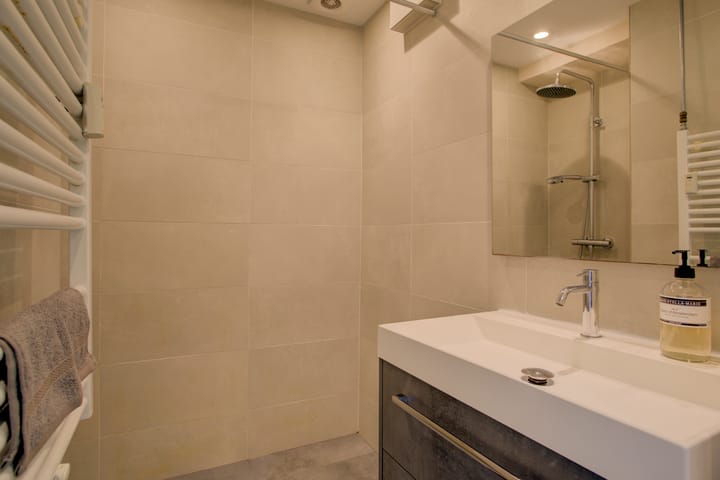 Foto 16 van Burgemeester Cramergracht 162