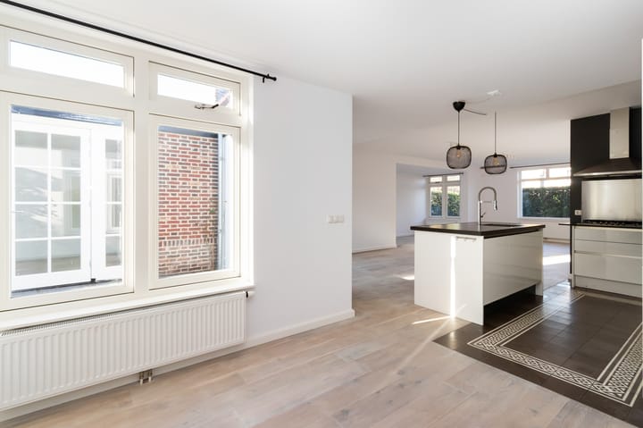 Foto 7 van Melkweg 14