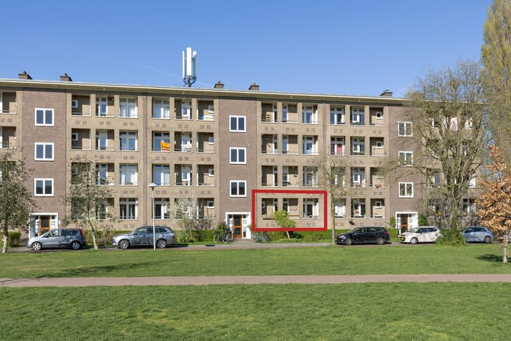 Foto 3 van Victor Hugoplantsoen 27