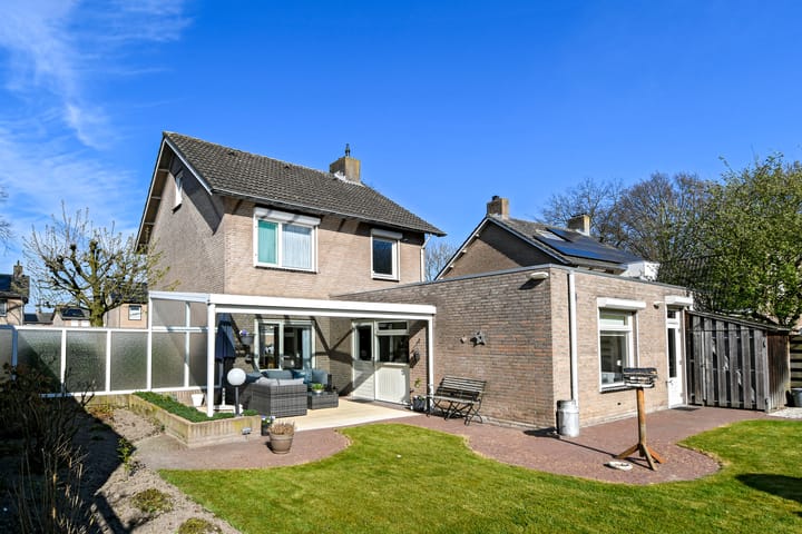 Foto 1 van Budschop 12