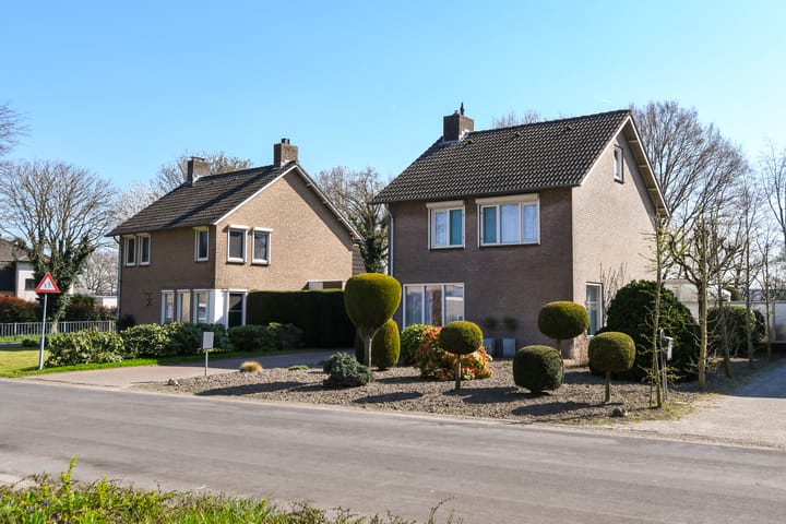 Foto 3 van Budschop 12