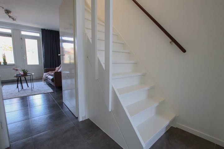 Photo 13 of Amelandstraat 38