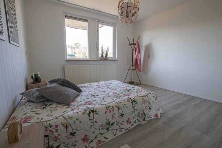 Photo 17 of Amelandstraat 38