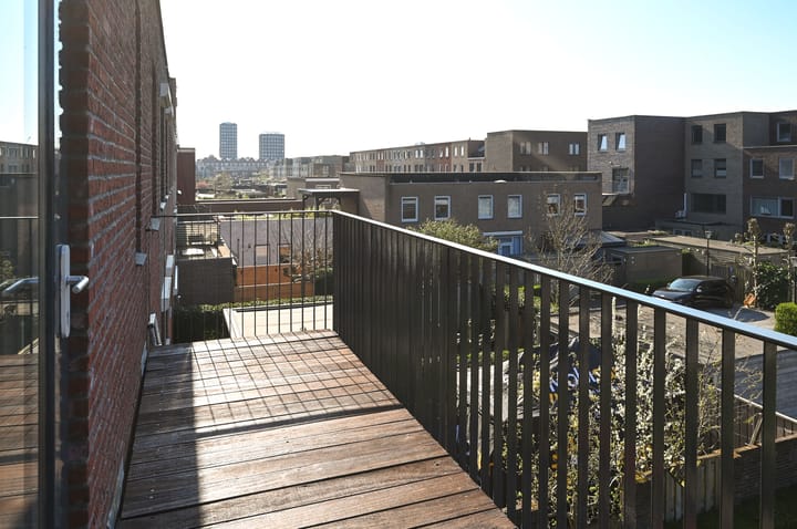 Foto 22 van Muidenkade 15