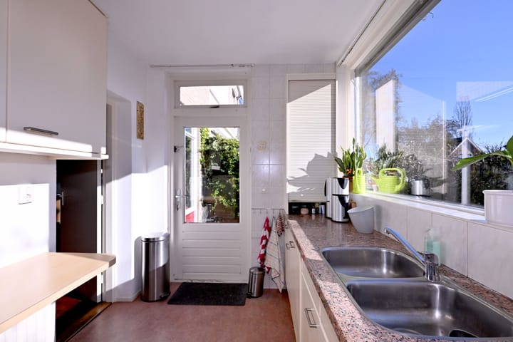 Photo 10 of Troelstralaan 68