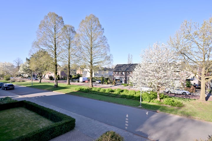 Photo 18 of Troelstralaan 68