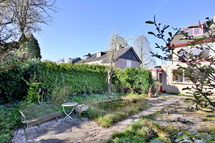 Photo 35 of Troelstralaan 68