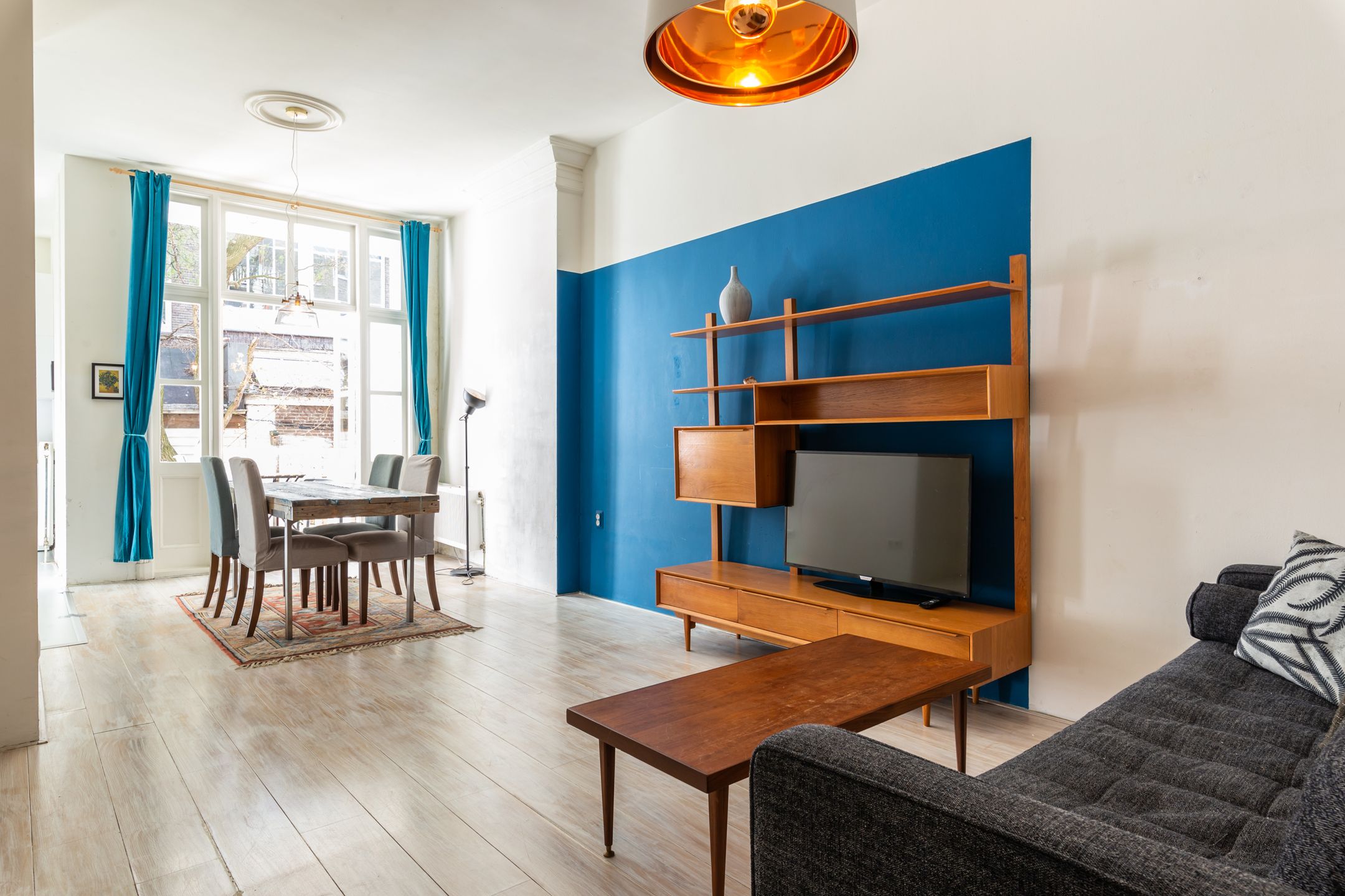 Photo 9 of Tolstraat 122-H