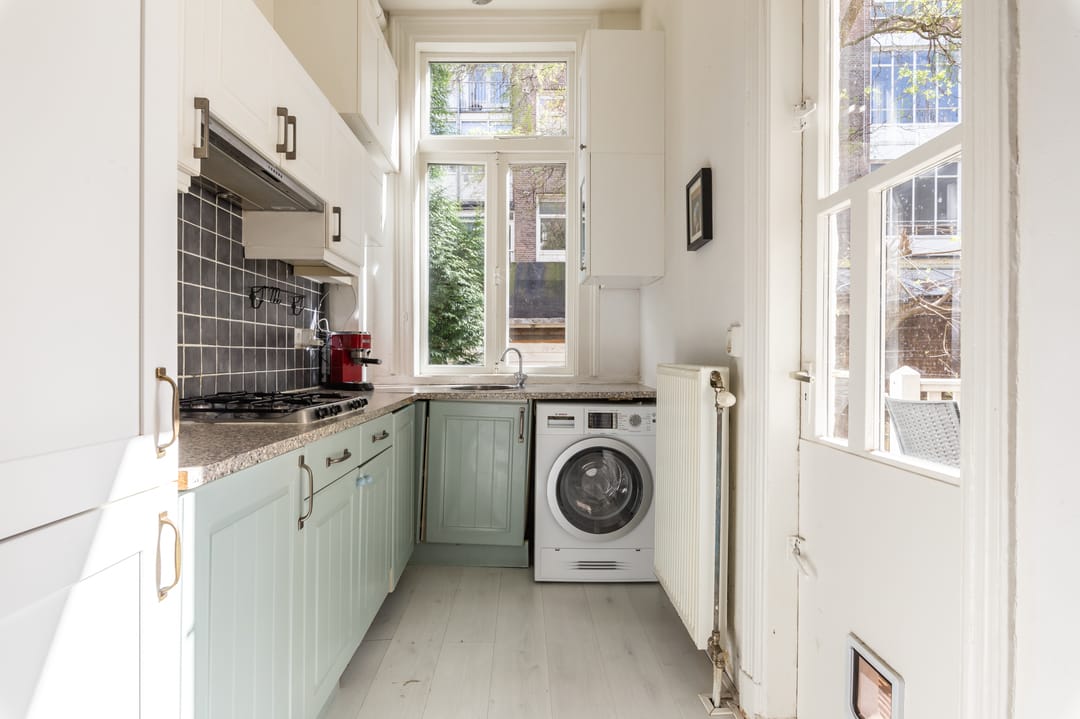 Photo 13 of Tolstraat 122-H