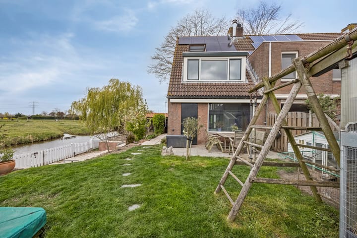 Foto 35 van Zoutgras 17