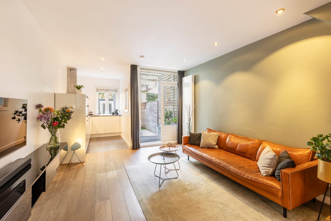 Photo 7 of Van Hogendorpstraat 153-H