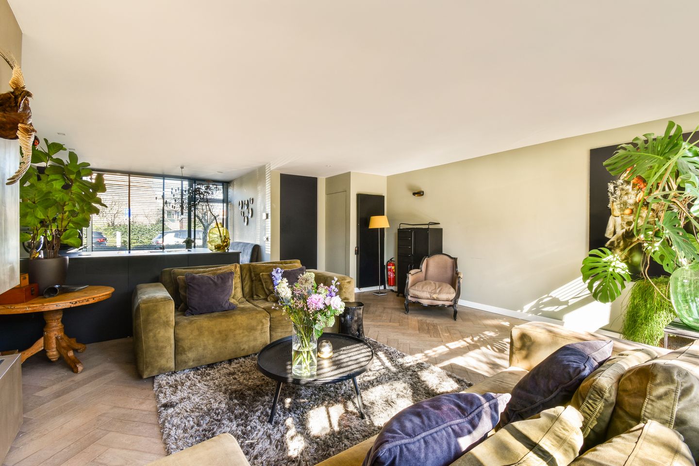 Photo 10 of Van Koetsveldstraat 4