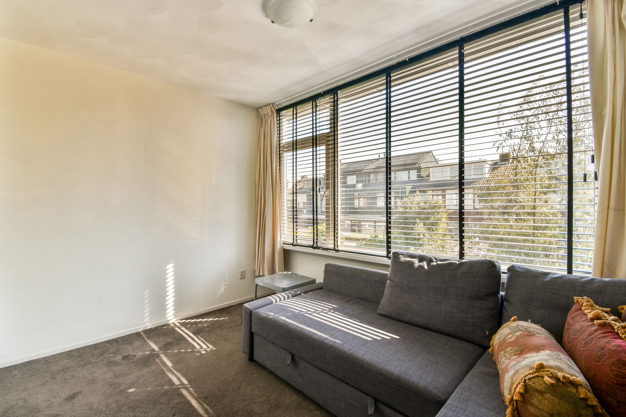 Photo 27 of Van Koetsveldstraat 4