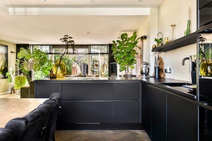 Foto 13 van Van Koetsveldstraat 4