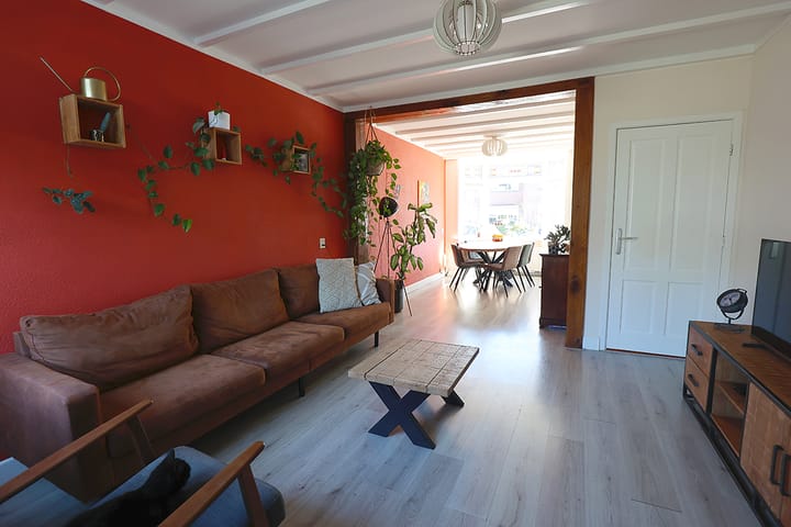 Photo 9 of Gronausestraat 56