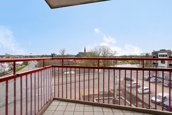 Foto 2 van Burgemeester Buiskoolplein 22