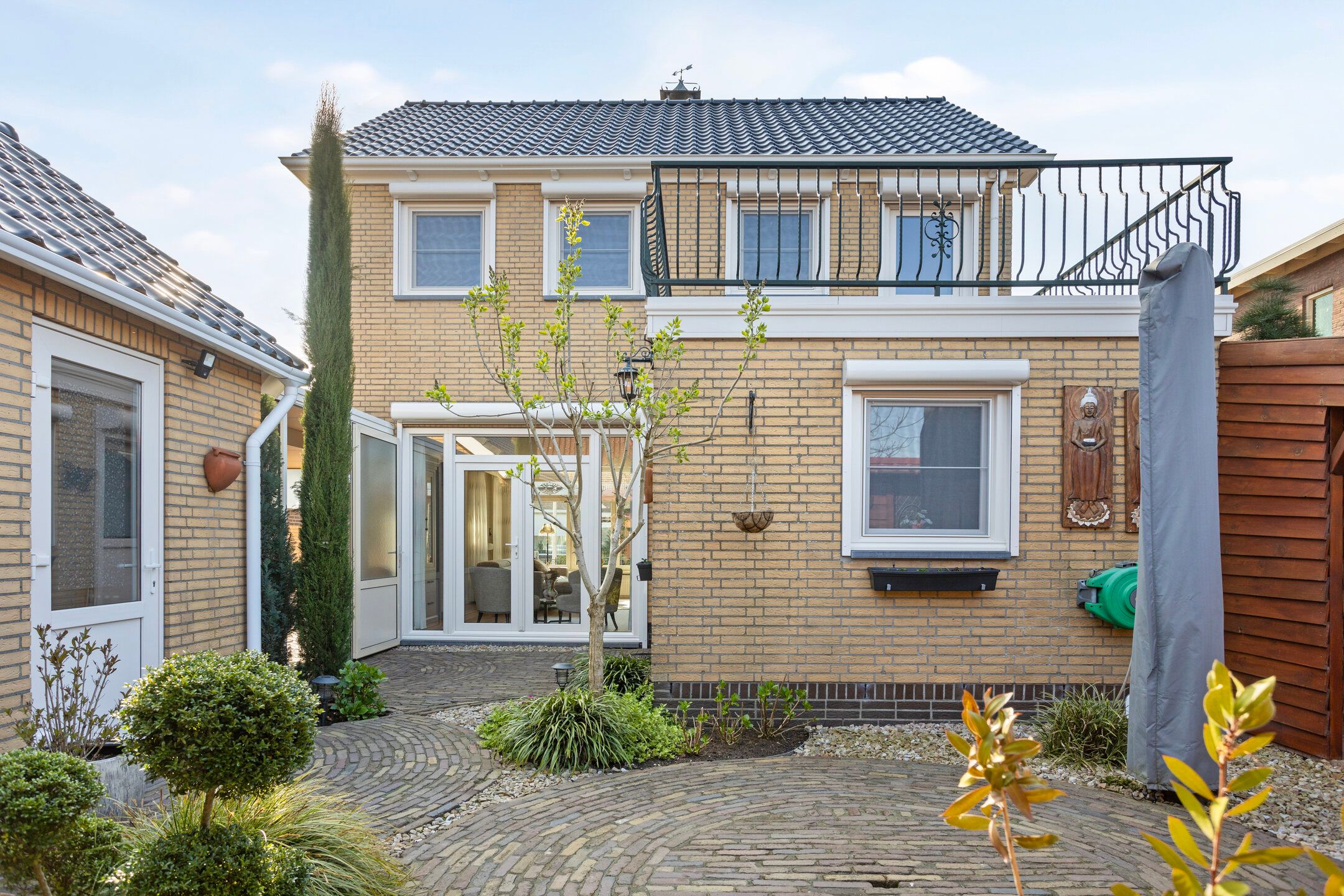 Photo 24 of Buitenhof 2