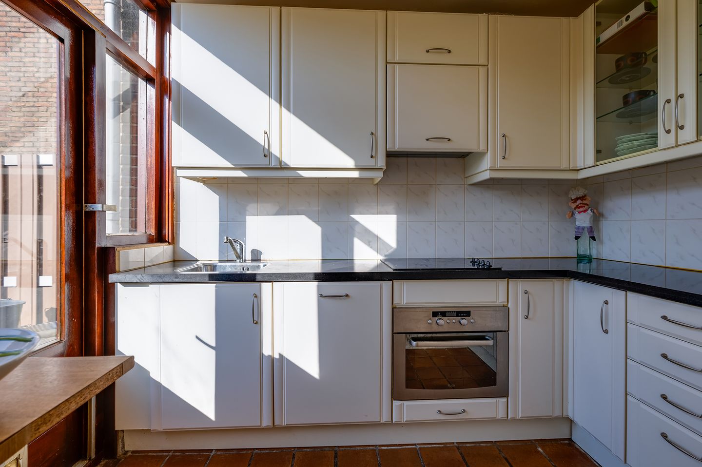 Foto 4 van Leliestraat 16