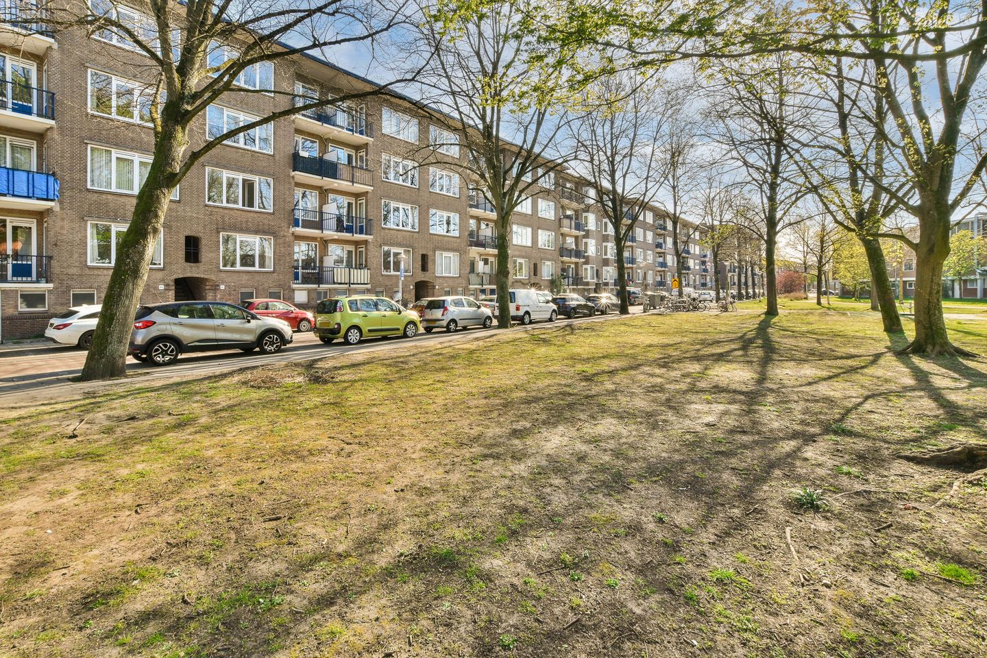 Foto 4 van Sara Burgerhartstraat 46-H