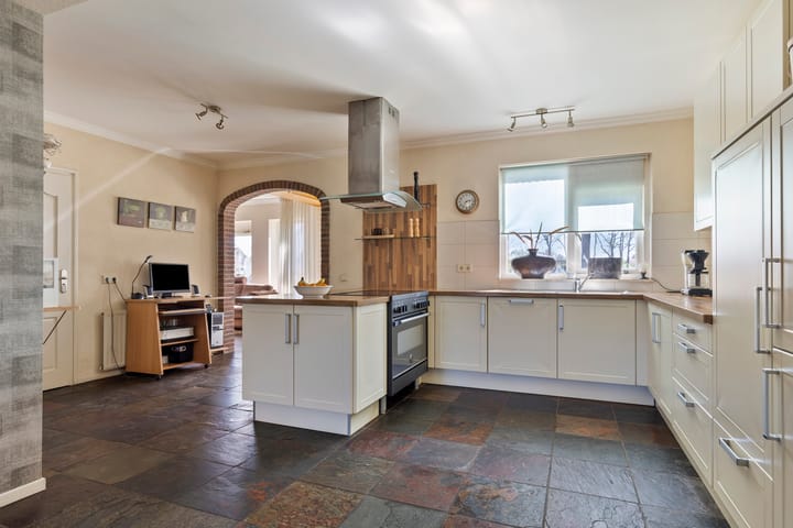 Photo 7 of Derksweg 242